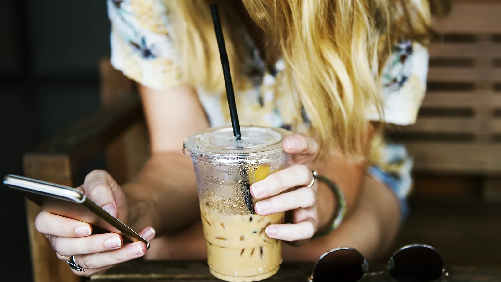 Adding WhatsApp Chat to a Business Website the Right Way